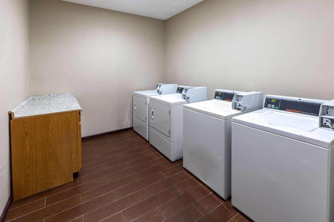La Quinta Inn & Suites By Wyndham Durant Ngoại thất bức ảnh
