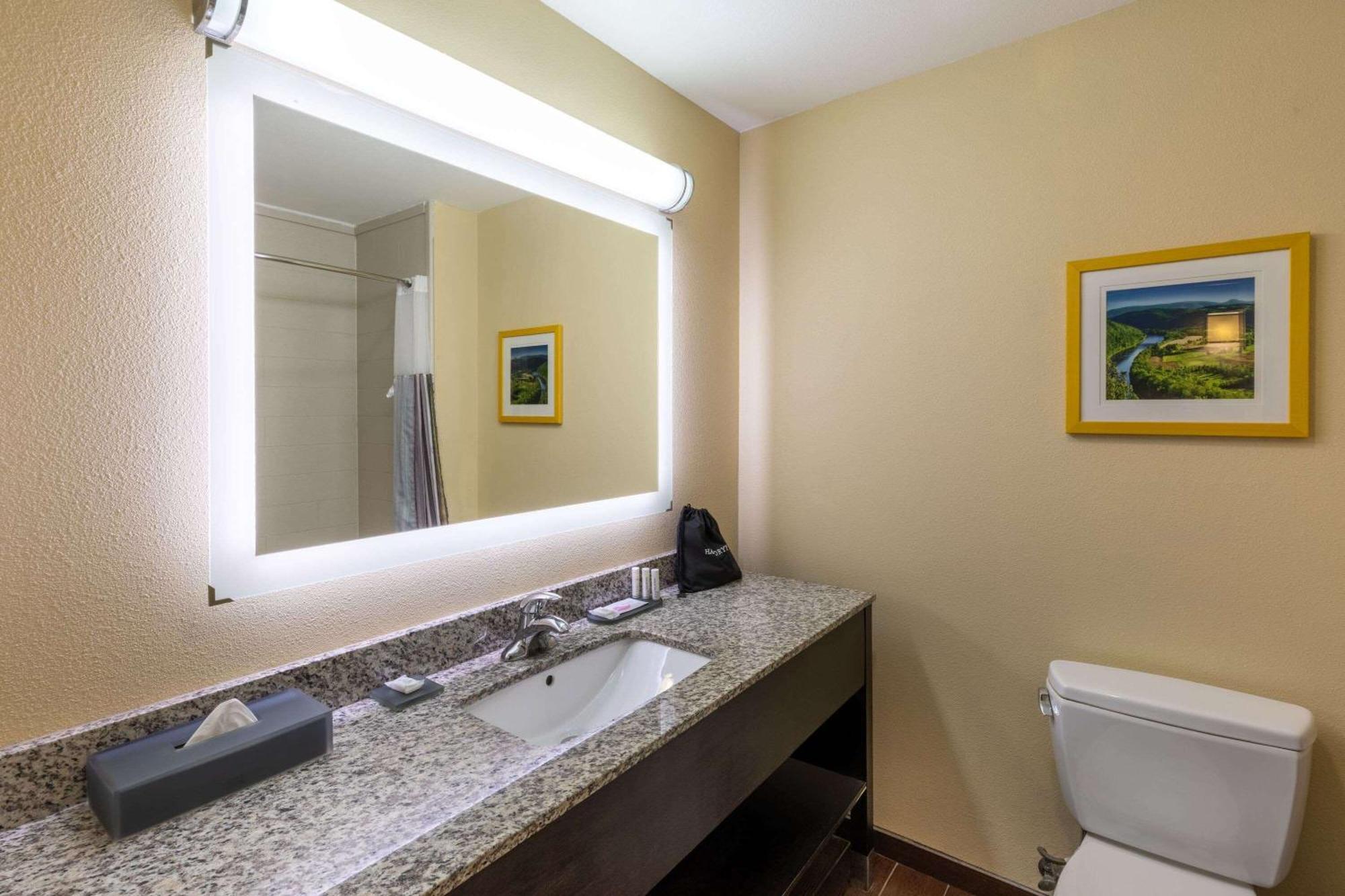 La Quinta Inn & Suites By Wyndham Durant Ngoại thất bức ảnh